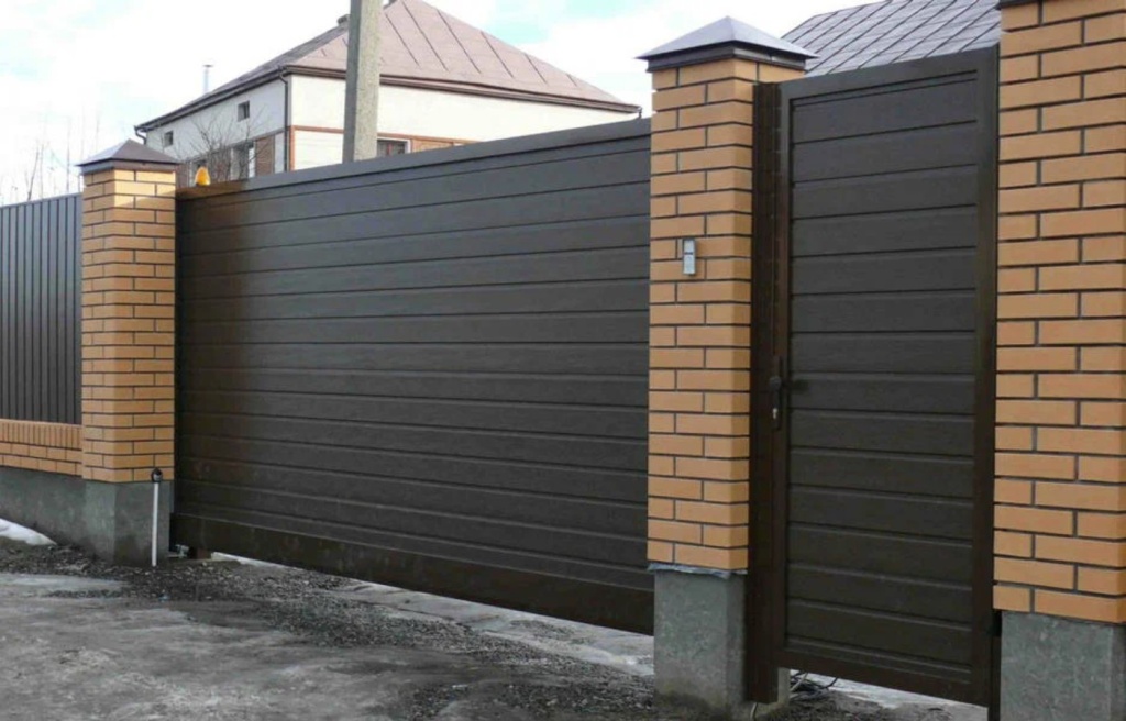 kakie-vorota-vybrat-raspashnye-otkatnye-ili-avtomaticheskie-3.jpg kakie-vorota-vybrat-raspashnye-otkatnye-ili-avtomaticheskie-3.jpg